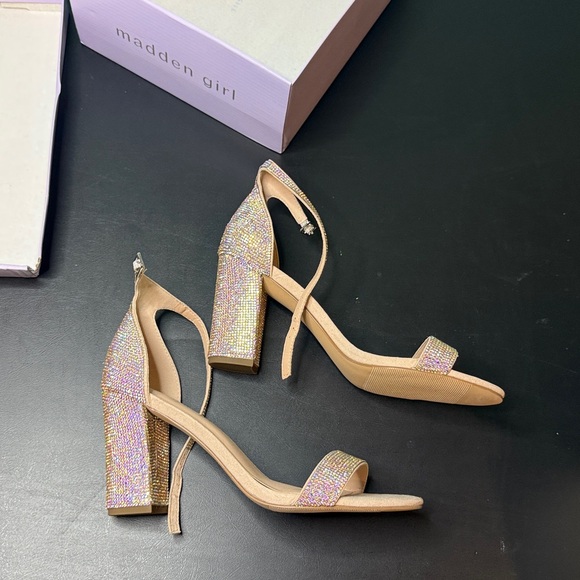 Madden Girl Women's Glittering Heels - Bella Blush 4 inch Silver multi NWT - Picture 3 of 7